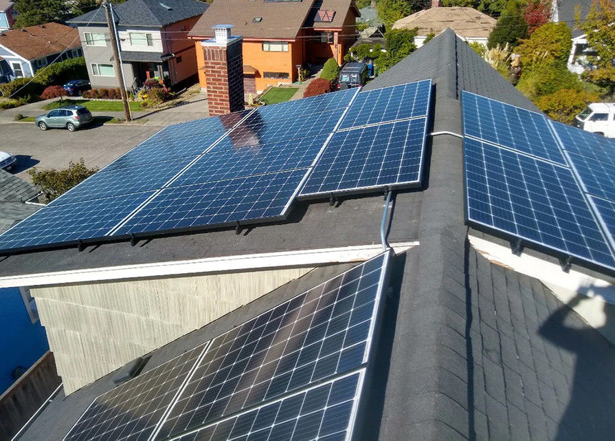 کیت سیستم خورشیدی هیبریدی Sunpok 5kw 15kw 20kw راه حل سیستم ذخیره سازی خورشیدی خانگی