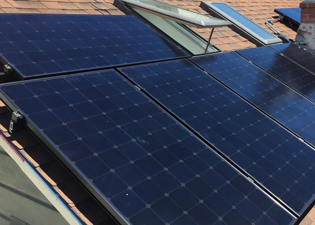 سیستم پانل خورشیدی هیبریدی خاموش شبکه 5KW 10KW 15KW 20KW 30KW 50KW انرژی خورشیدی خانگی