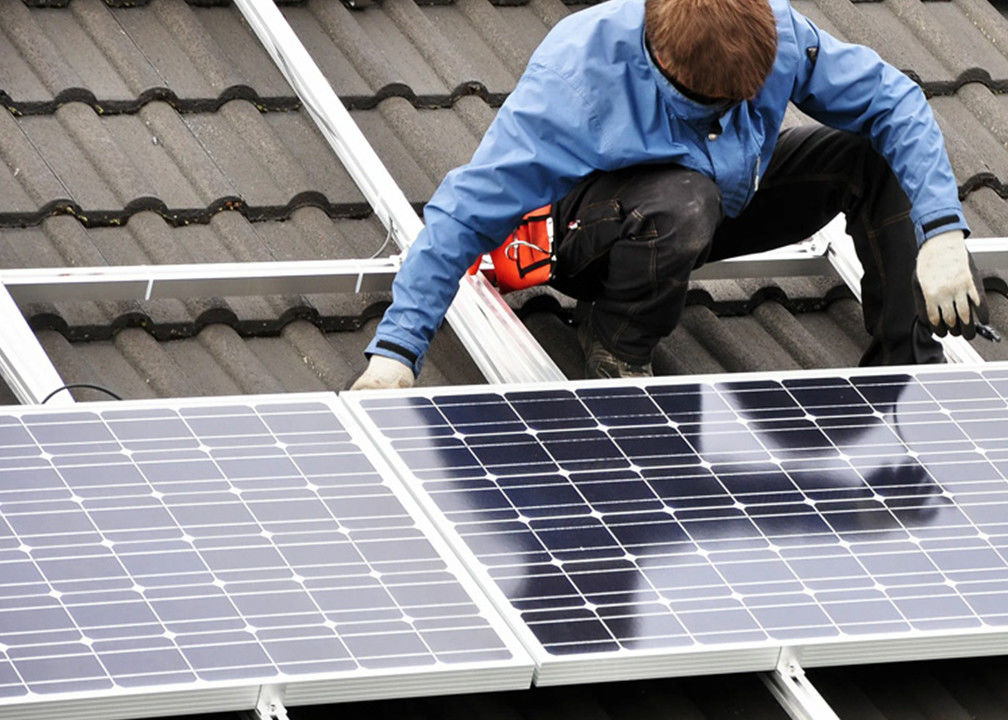 سیستم اینورتر خورشیدی هیبریدی هوشمند 10Kw 15Kw 20KW سیستم های برق خورشیدی مسکونی خاموش از شبکه