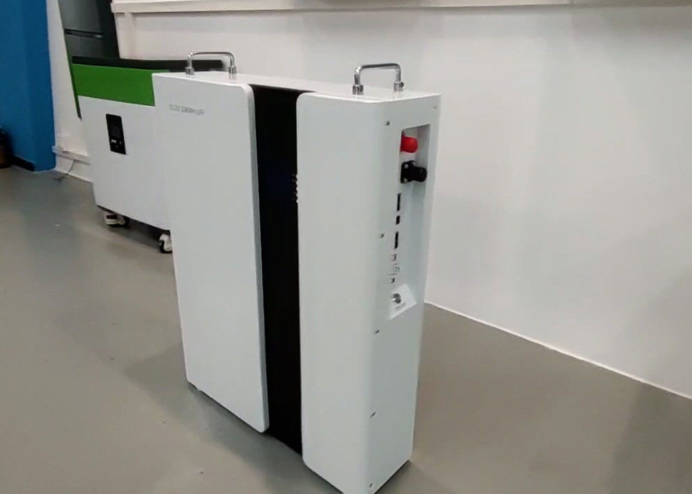 Lifepo4 ذخیره انرژی باتری لیتیوم 48v 100ah 200ah 300ah 3kwh 10kwh 30kwh Li Fe Po 4 Li Po4 باتری