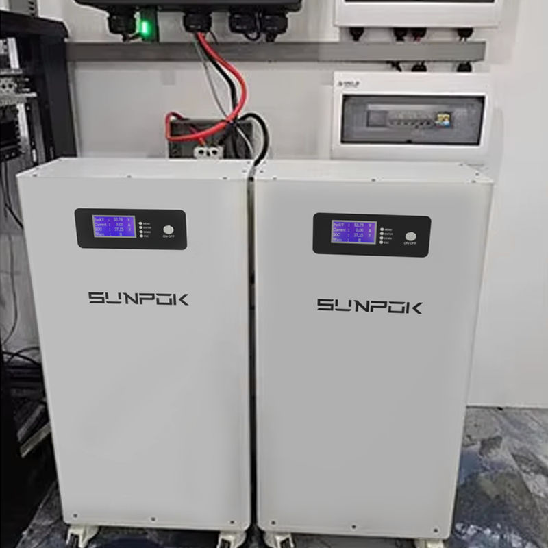 15KWh بسته باتری خانگی 51.2V 15kw باتری های لیتیوم یون 300Ah LFP Lifepo4 48V باتری های خورشیدی خانه ذخیره انرژی خورشیدی